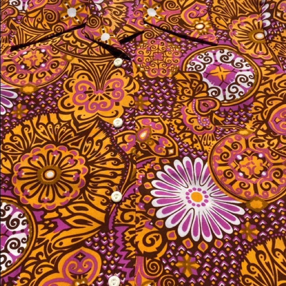 SOLD ON DEPOP - Picture 3 of 4